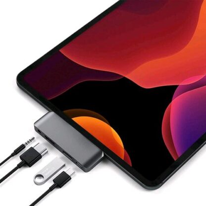 SATECHI ADATTATORE PRO HUB PORTATILE TIPO C IN ALLUMINIO CON CARICA USB-C PD 4K HDMI USB 3.0 E JACK CUFFIE DA 35 MM - COMPATIBILE CON IPAD PRO 2018 MICROSOFT SURFACE GO E ALTRI (GRIGIO SIDERALE)